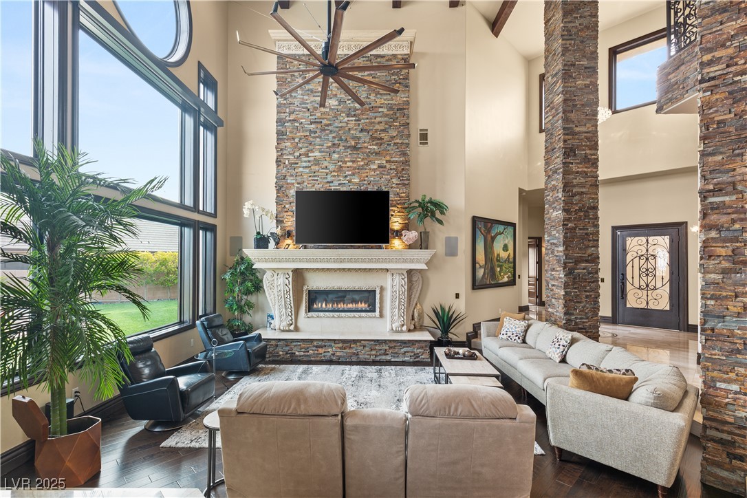 5764 Aspen Falls Circle