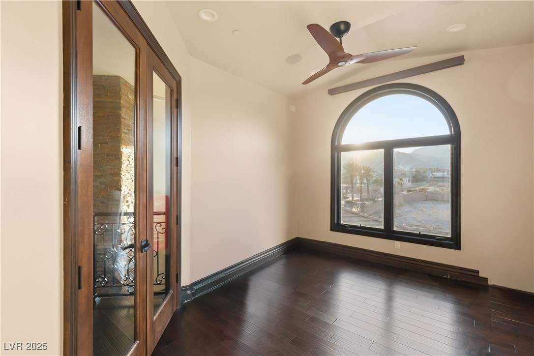 5764 Aspen Falls Circle