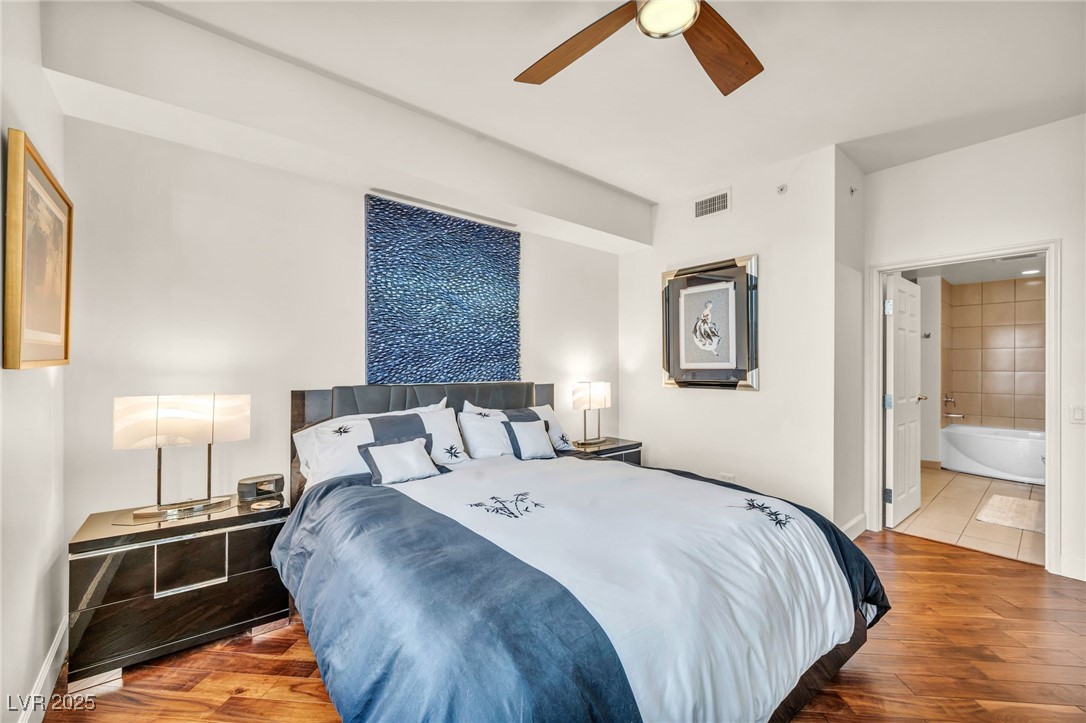 200 West Sahara Avenue 3702