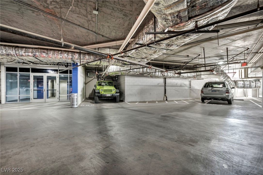 200 West Sahara Avenue 3702