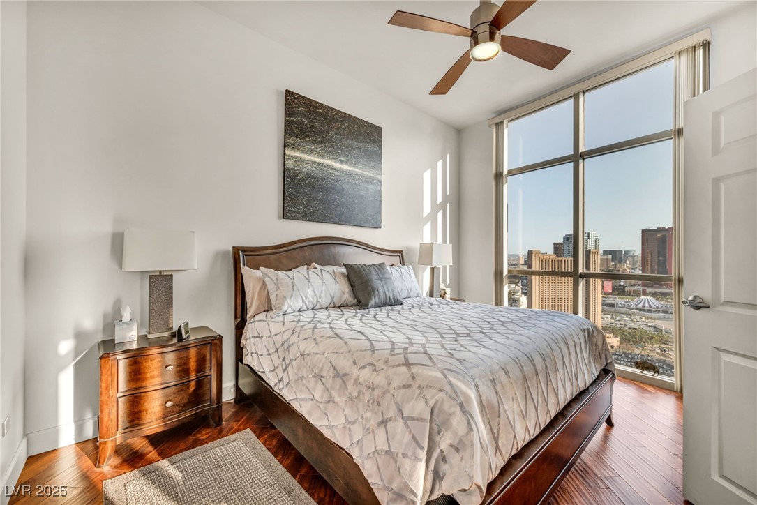 200 West Sahara Avenue 3702