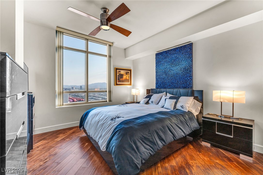 200 West Sahara Avenue 3702