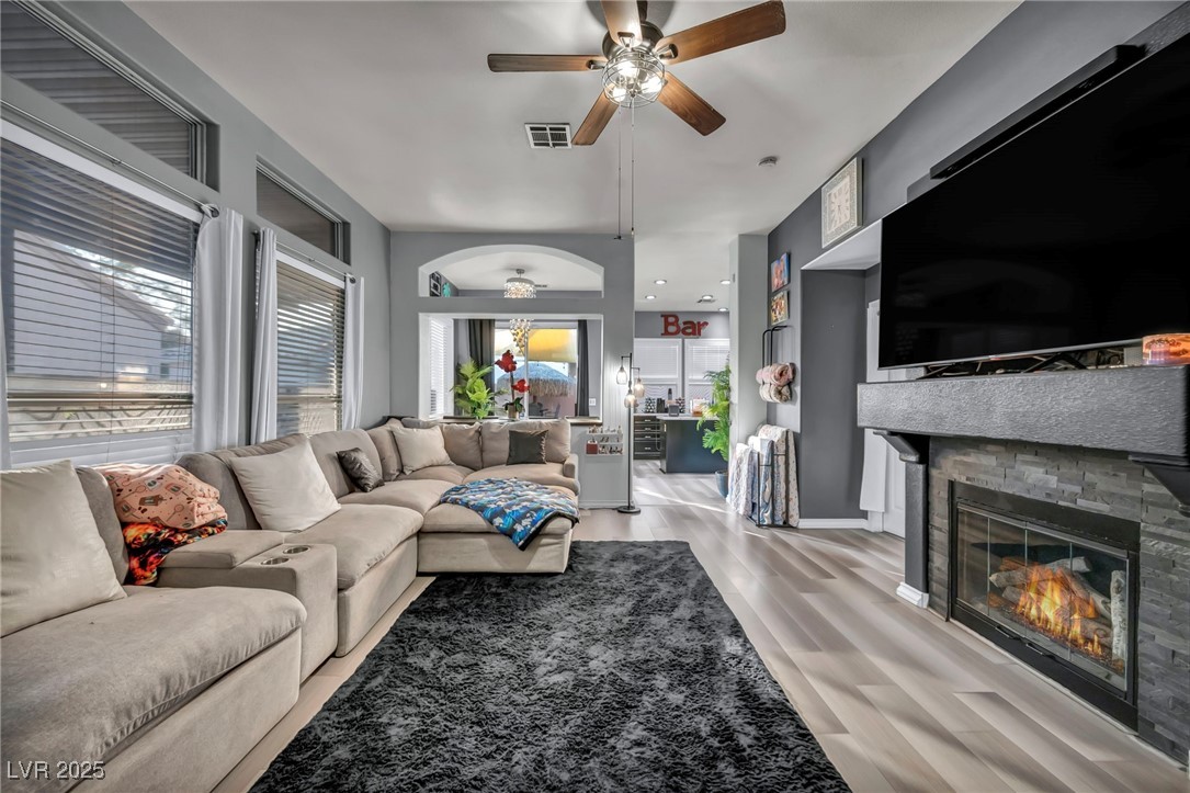 8252 Roselle Court