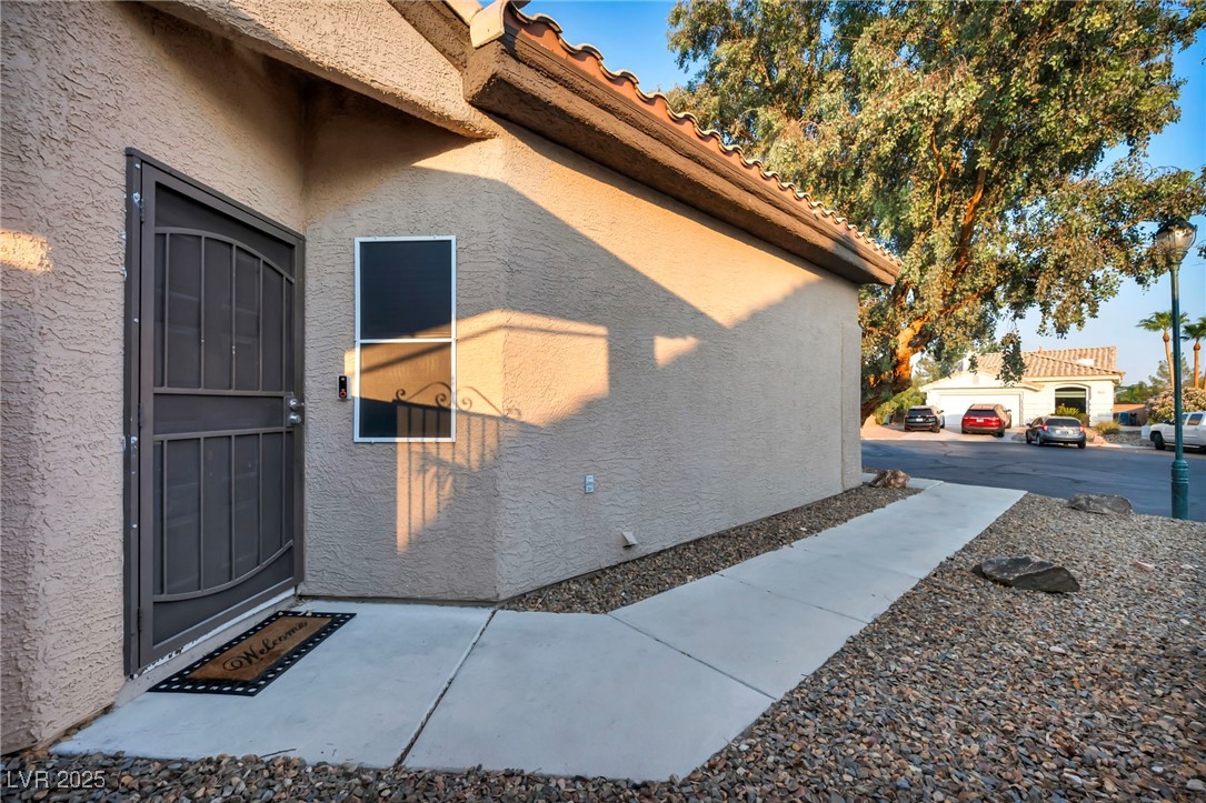 8252 Roselle Court