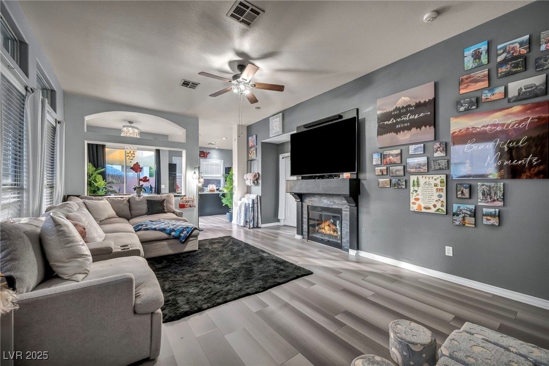 8252 Roselle Court