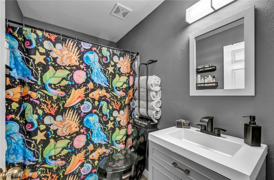 8252 Roselle Court