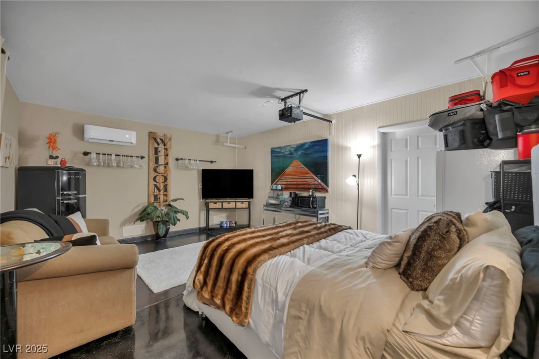 8252 Roselle Court