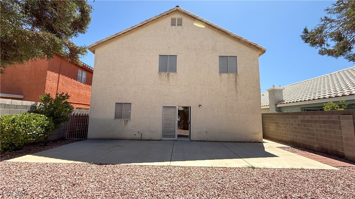5933 Royal Castle Lane