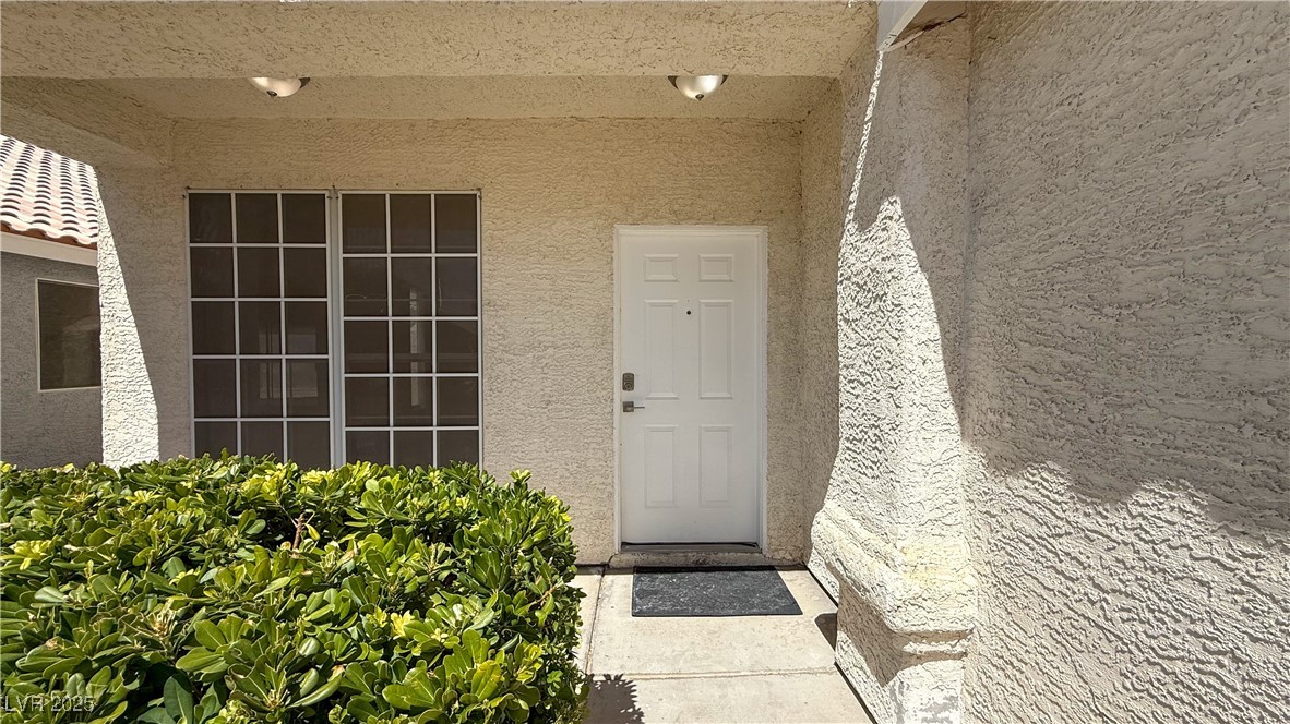 5933 Royal Castle Lane