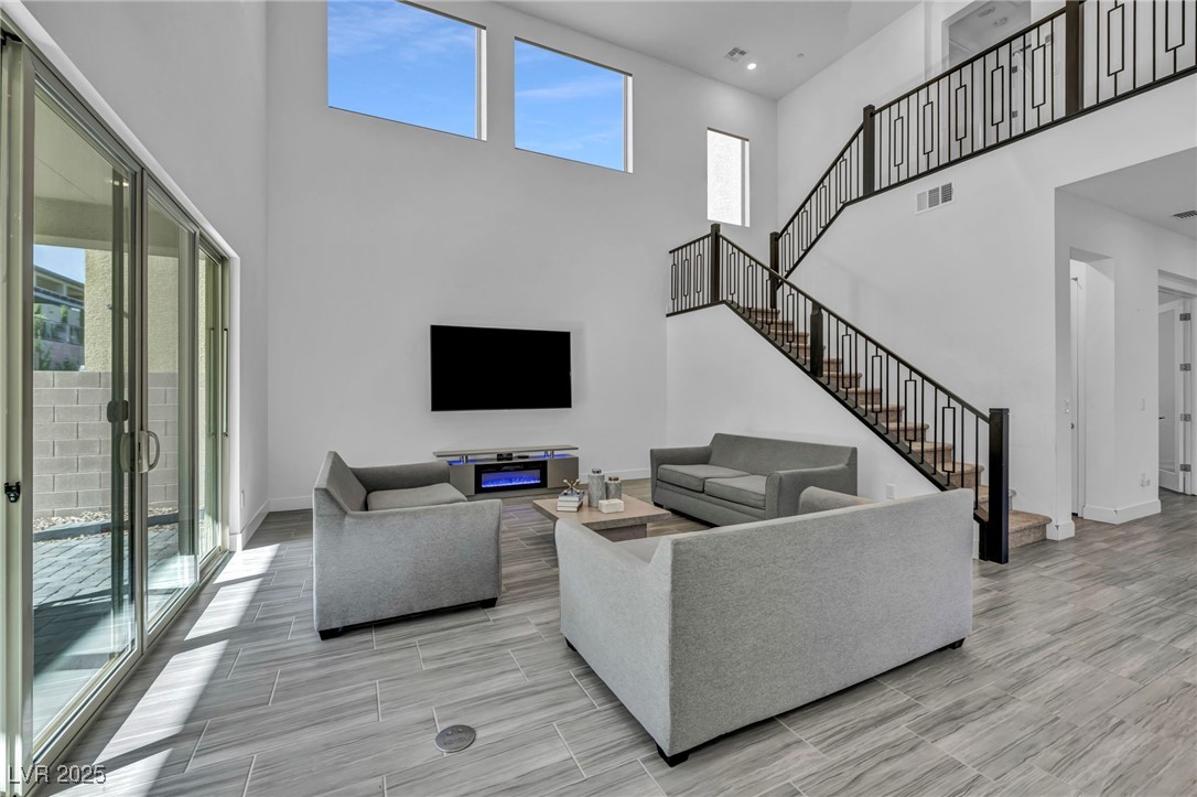 195 Cactus Sunrise Street