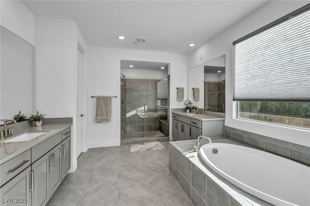 195 Cactus Sunrise Street