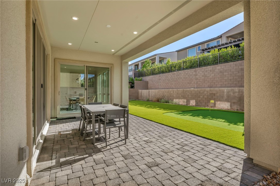 195 Cactus Sunrise Street