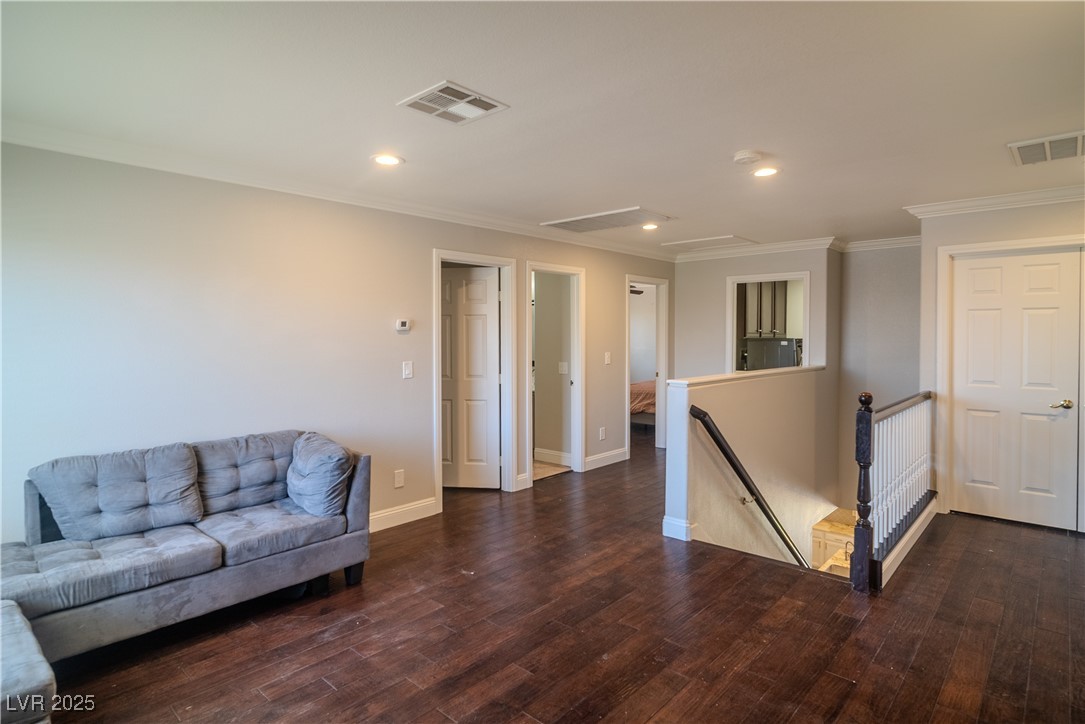 10705 Sprucedale Avenue