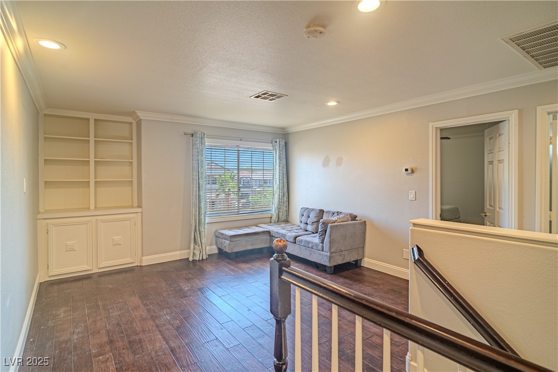 10705 Sprucedale Avenue