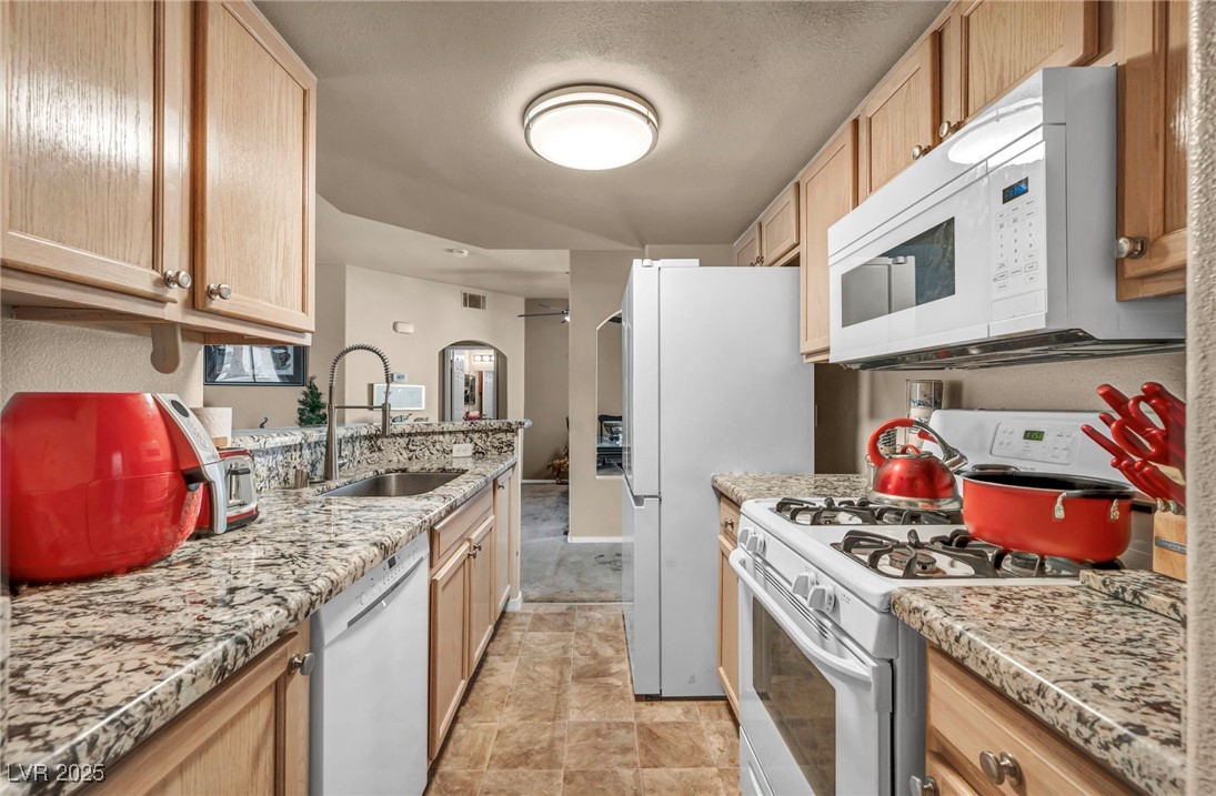 2975 Bluegrass Lane 1421