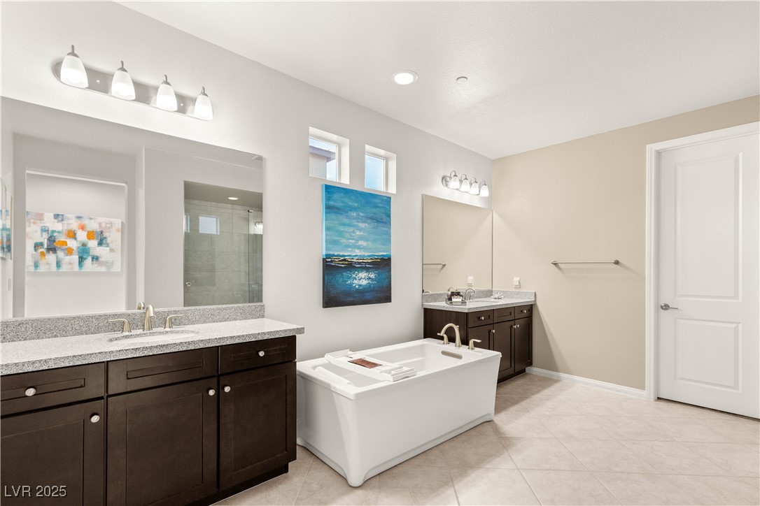 4505 Amazing View Street