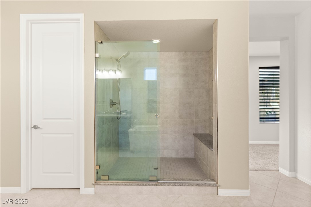 4505 Amazing View Street