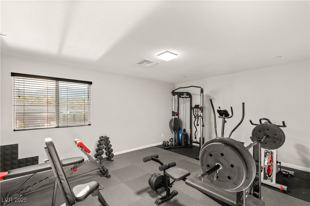 4505 Amazing View Street