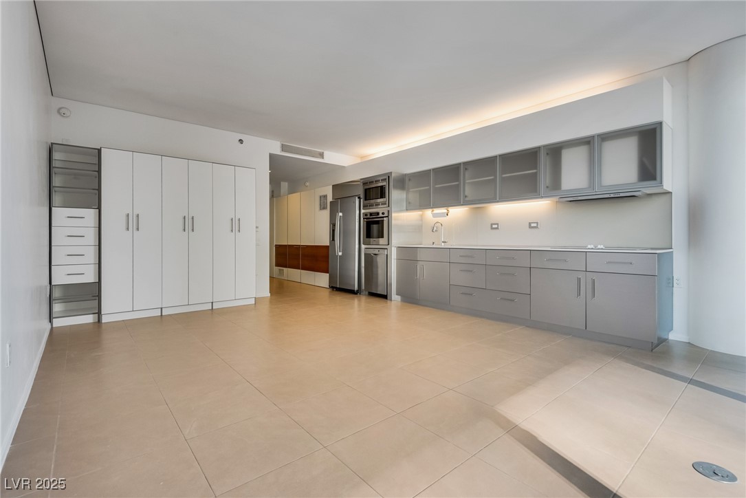 3726 Las Vegas Boulevard 608