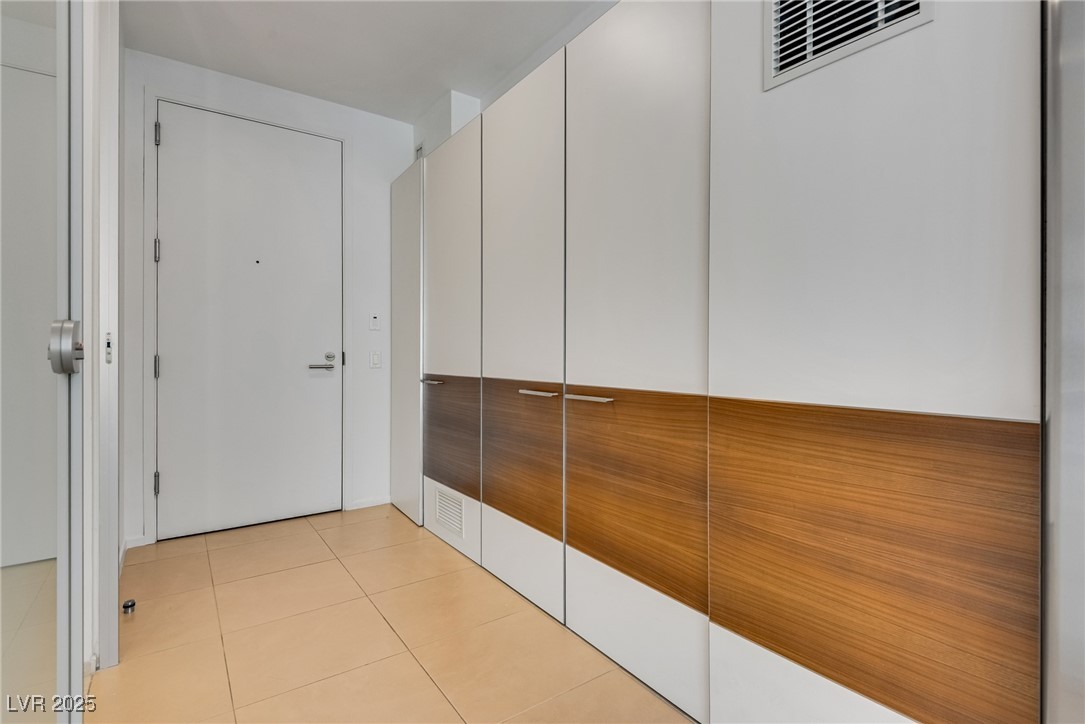 3726 Las Vegas Boulevard 608