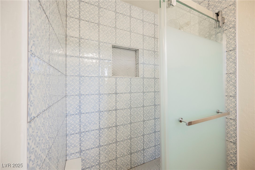 11238 Eureka Pass Court