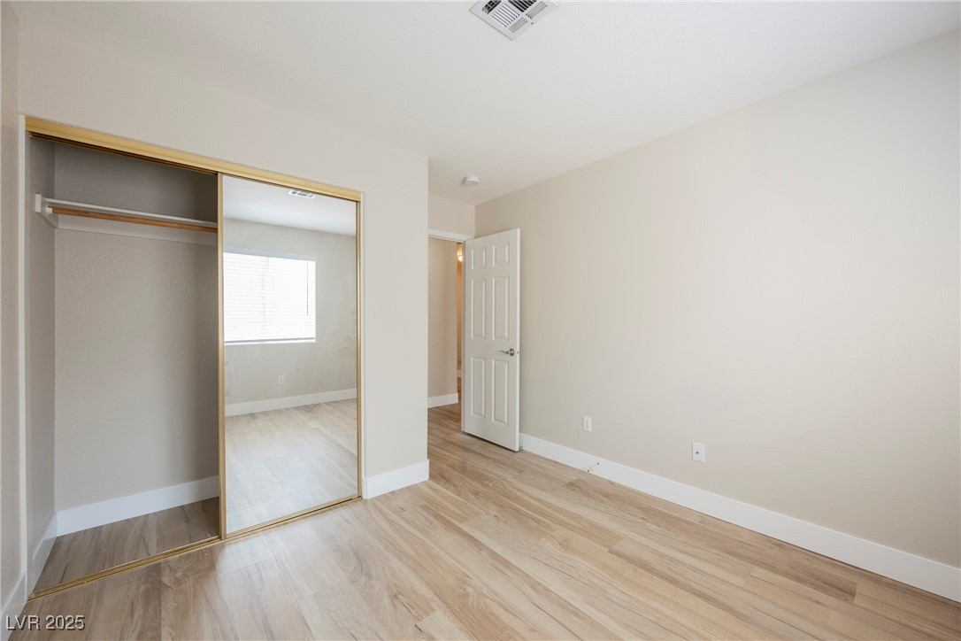 8233 Rocky Bluff Way