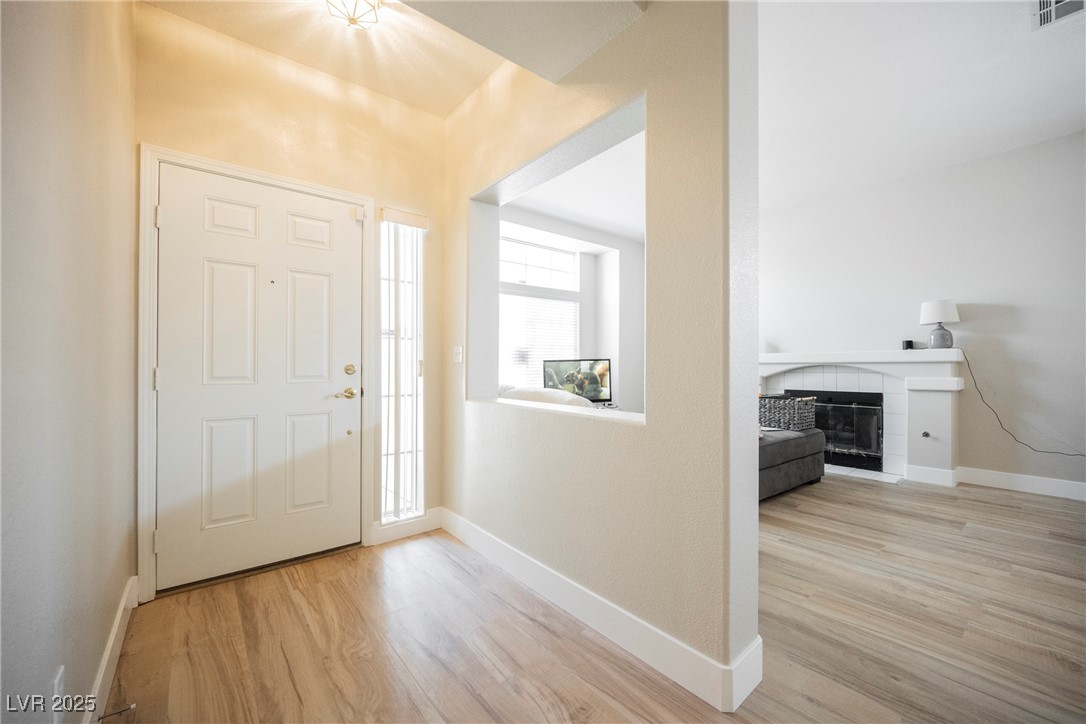 8233 Rocky Bluff Way