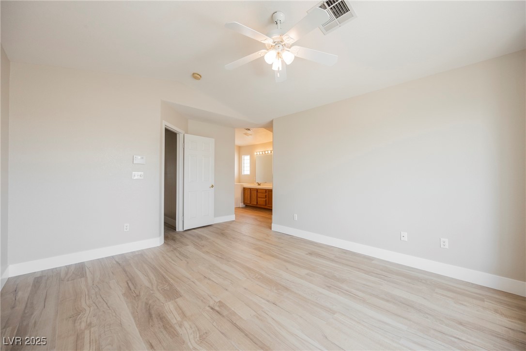 8233 Rocky Bluff Way