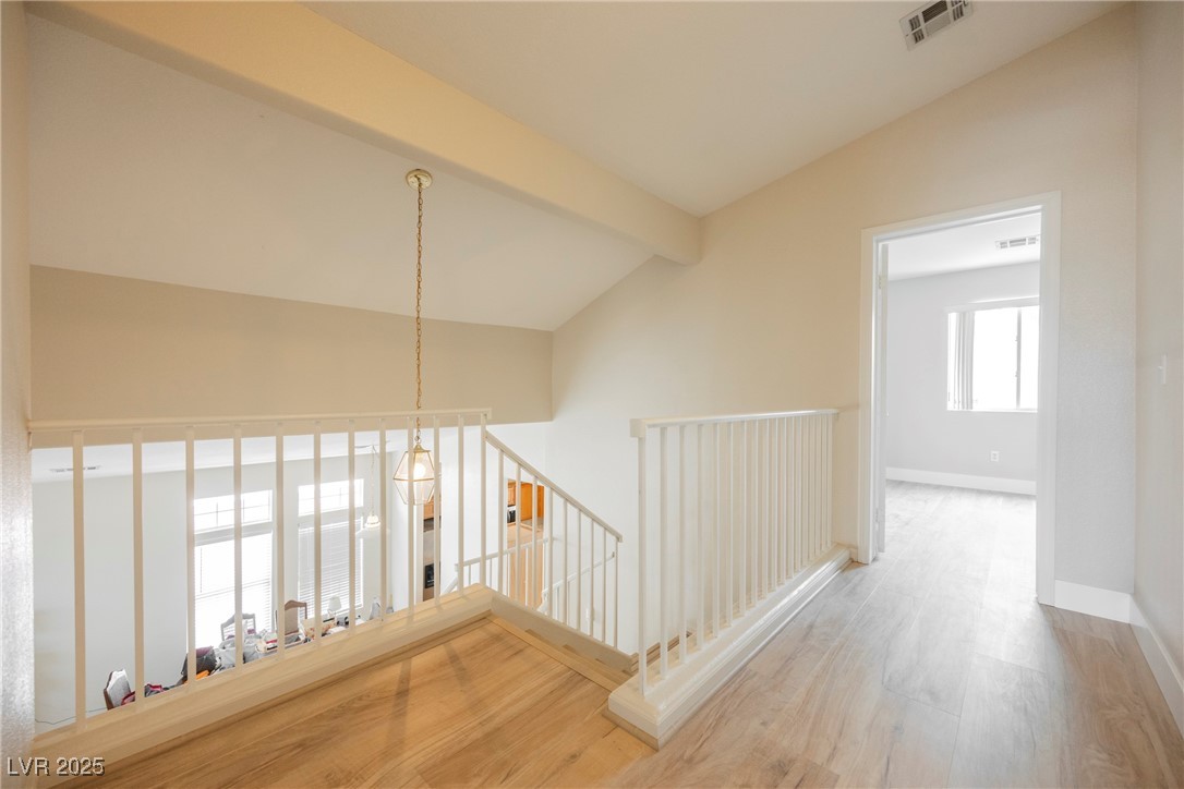 8233 Rocky Bluff Way