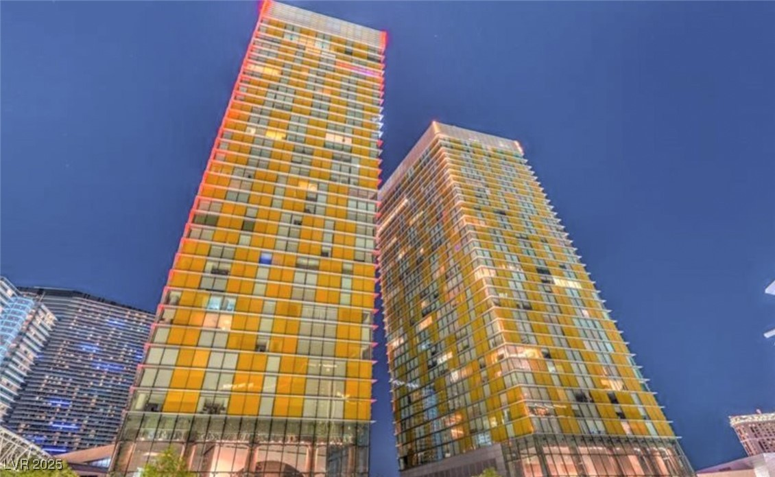 3726 Las Vegas Boulevard 809