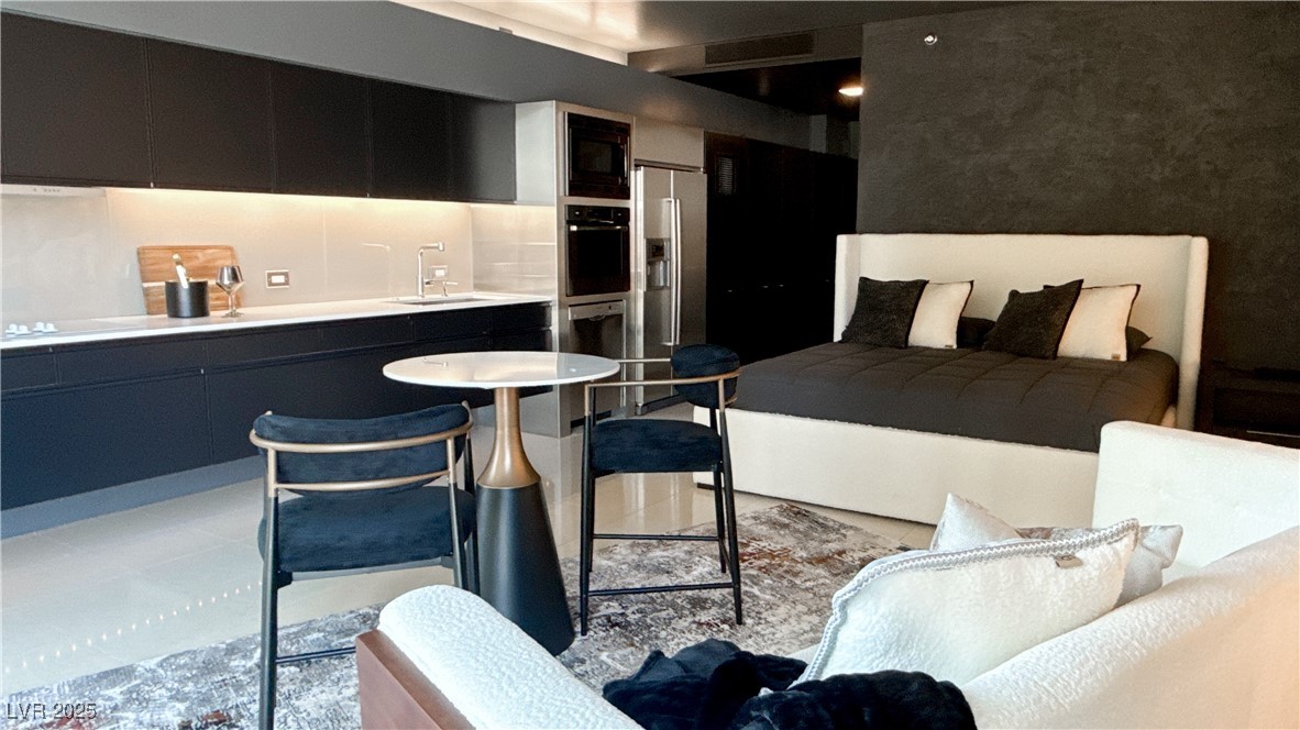 3726 Las Vegas Boulevard 809