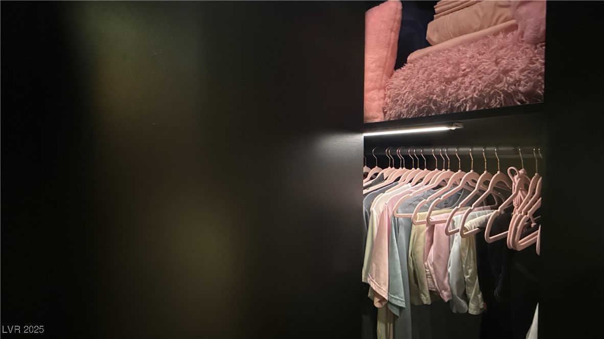 3726 Las Vegas Boulevard 809