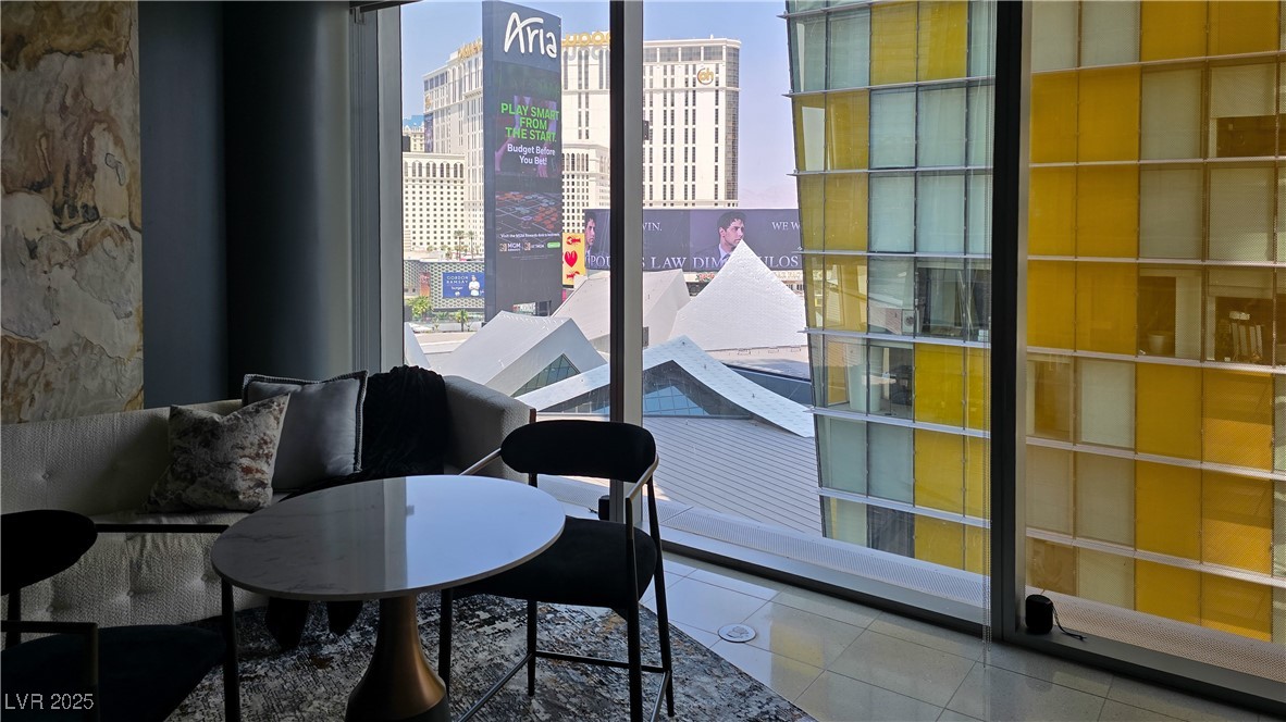 3726 Las Vegas Boulevard 809