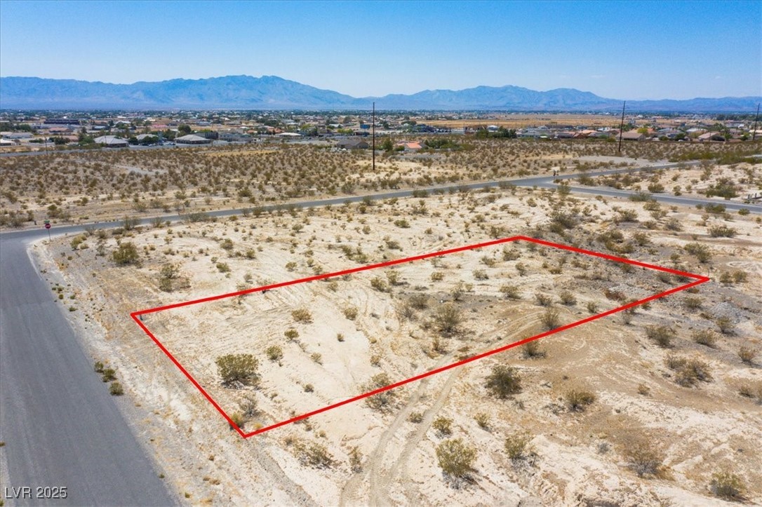 2260 South Iroquois Avenue