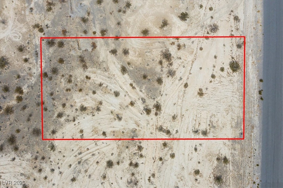 2260 South Iroquois Avenue