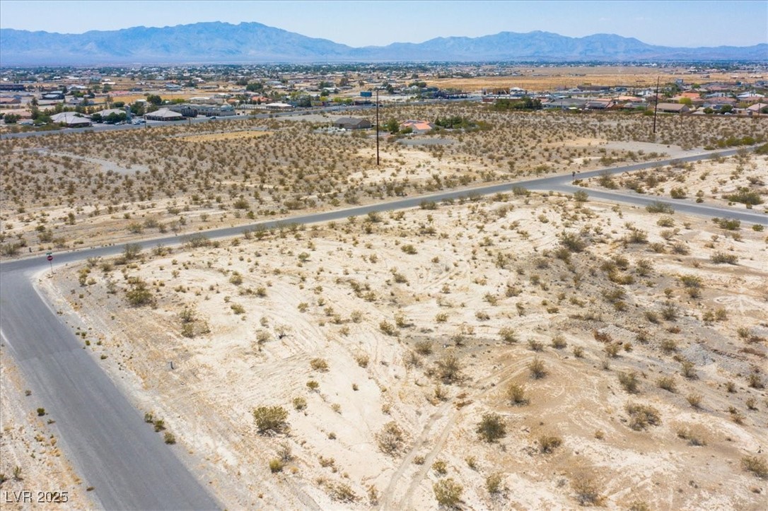 2260 South Iroquois Avenue