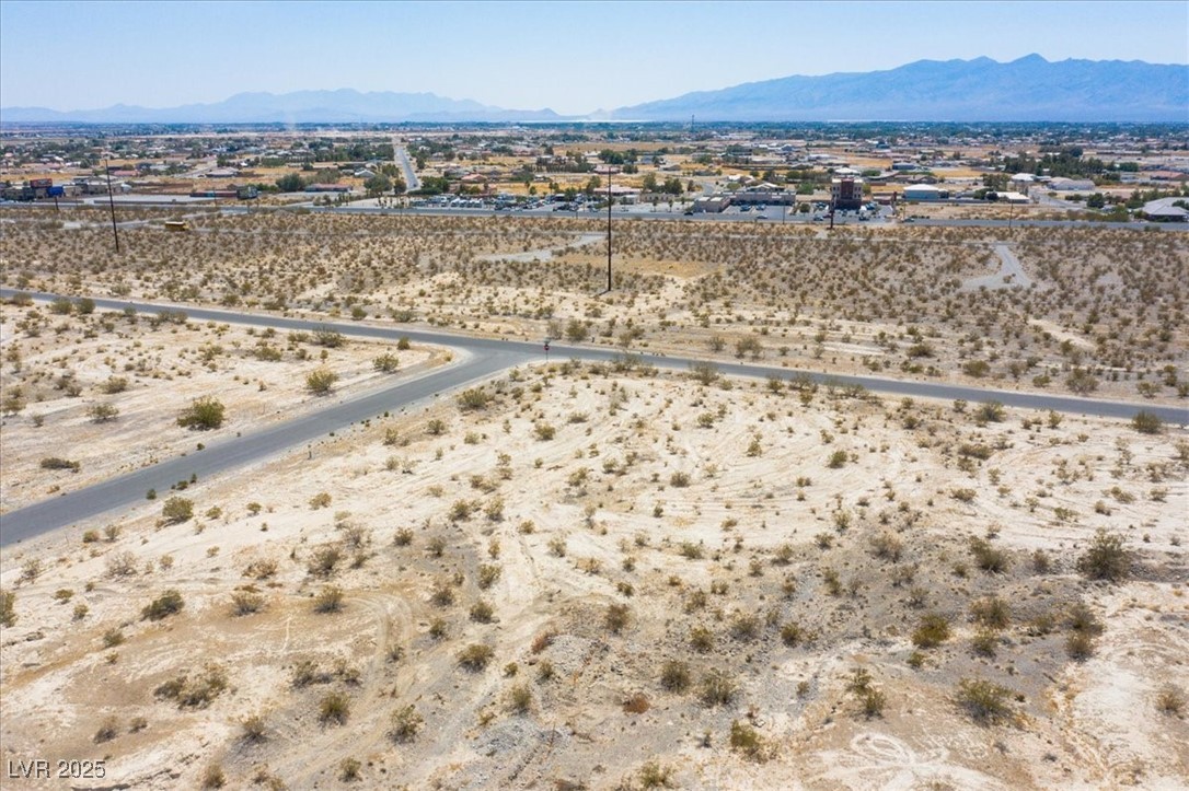 2260 South Iroquois Avenue