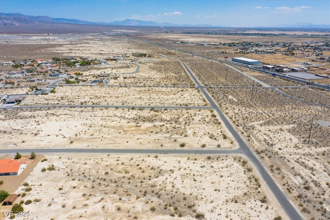 2260 South Iroquois Avenue