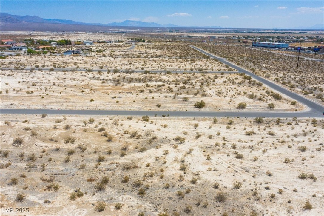 2260 South Iroquois Avenue