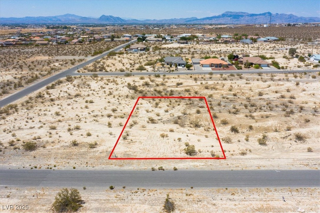 2260 South Iroquois Avenue