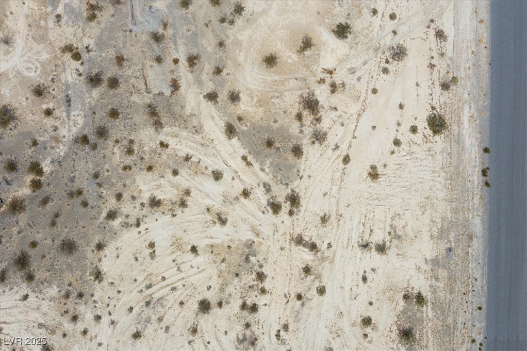 2260 South Iroquois Avenue