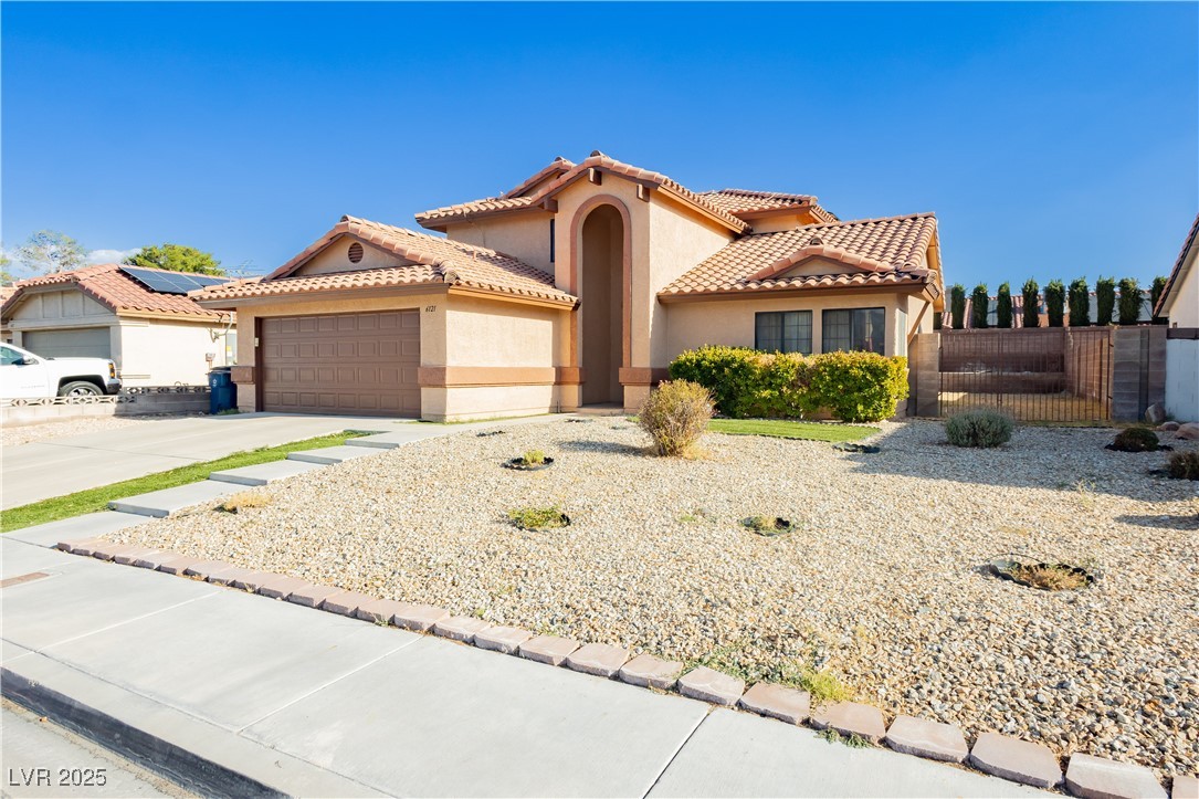 6121 Blossom Knoll Avenue