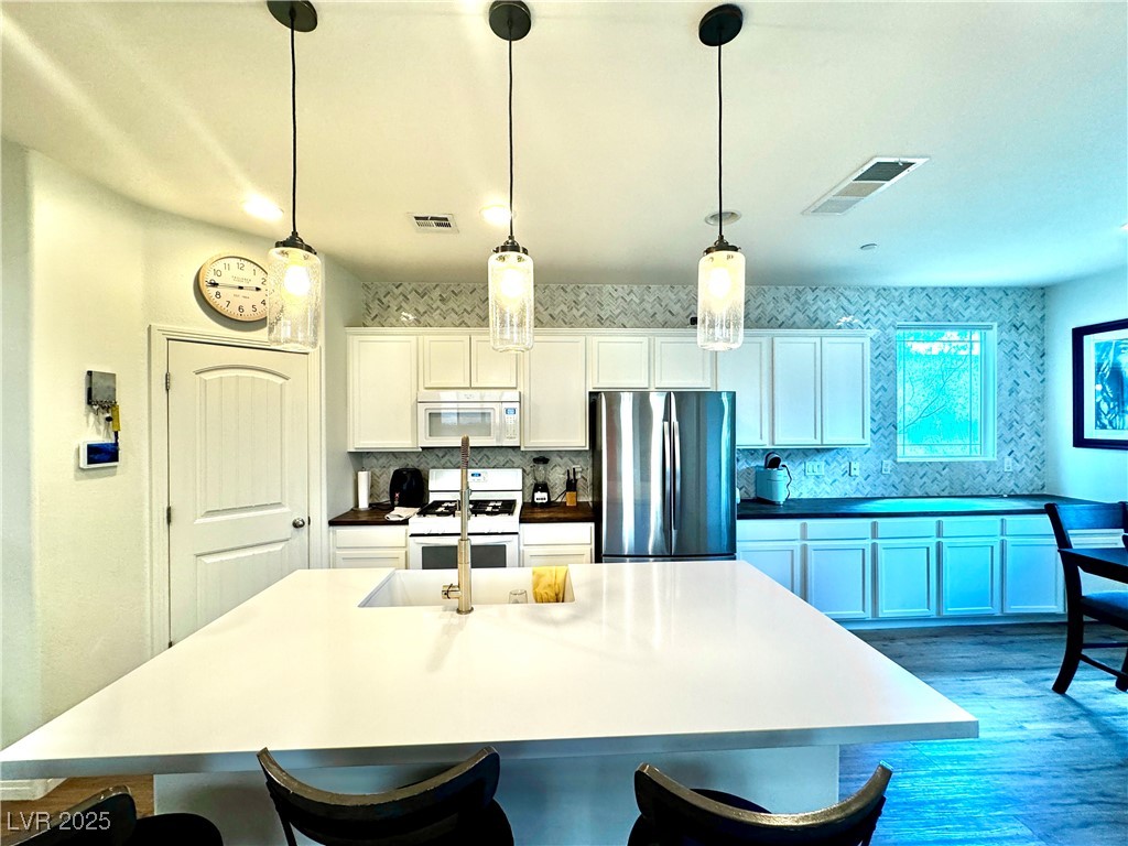 2606 Marvel Astoria Street