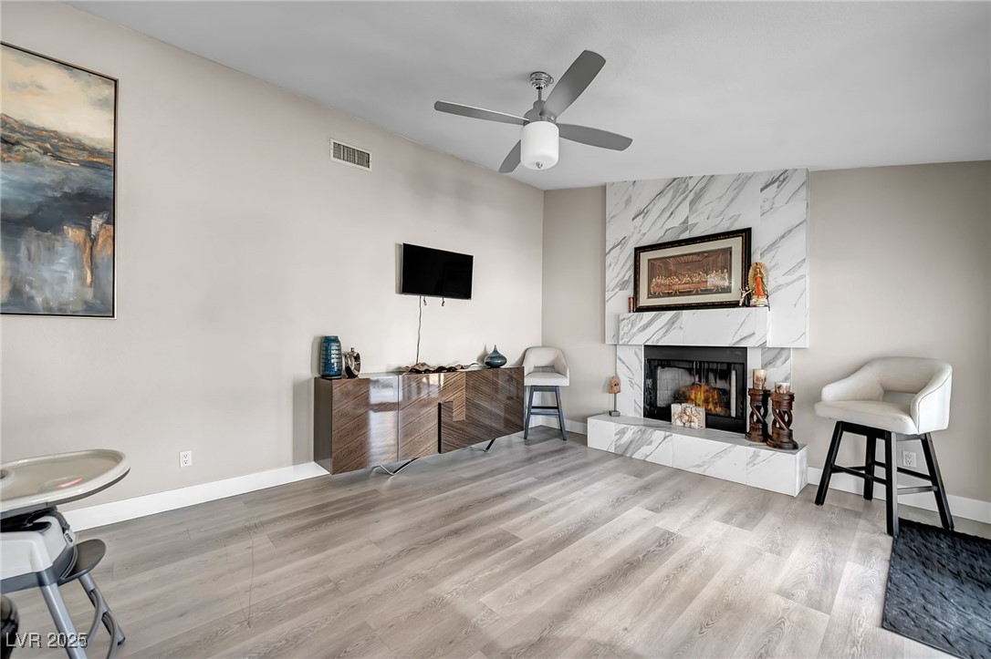 3757 North Torrey Pines Drive