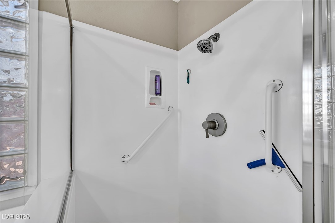 3757 North Torrey Pines Drive