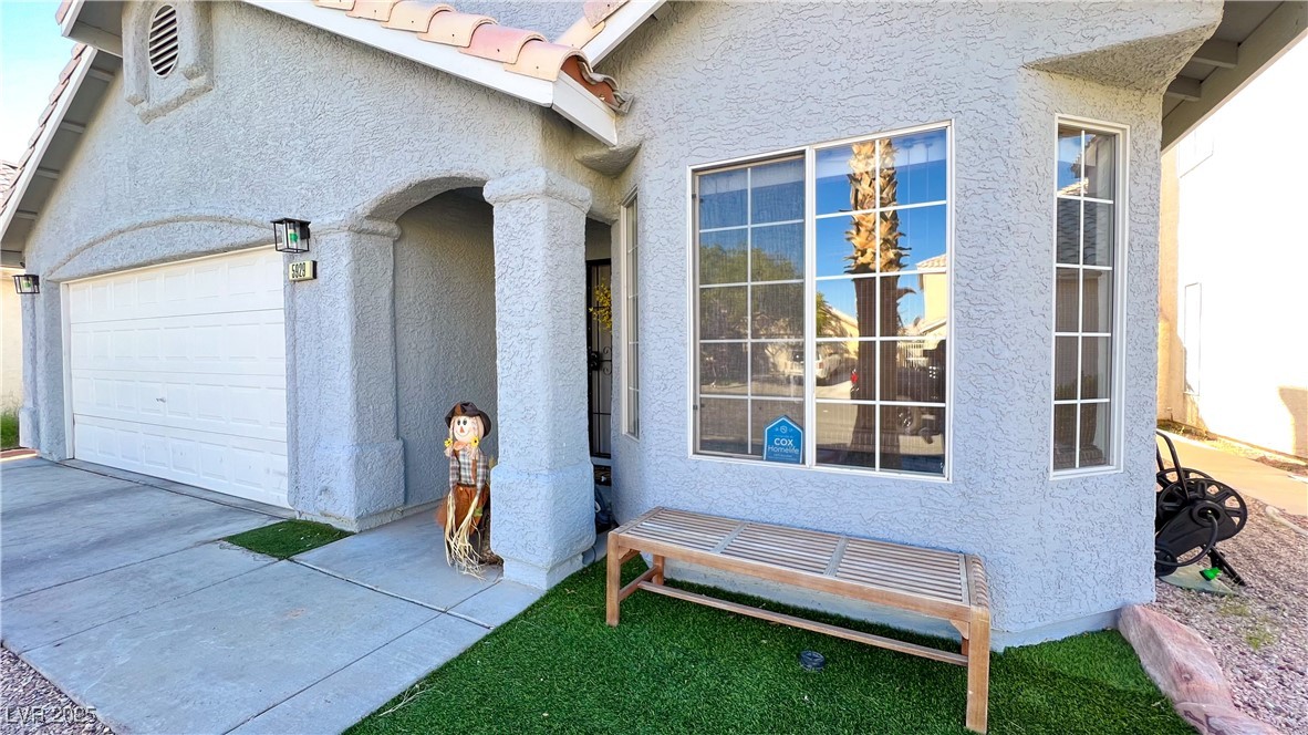 5929 Royal Castle Lane