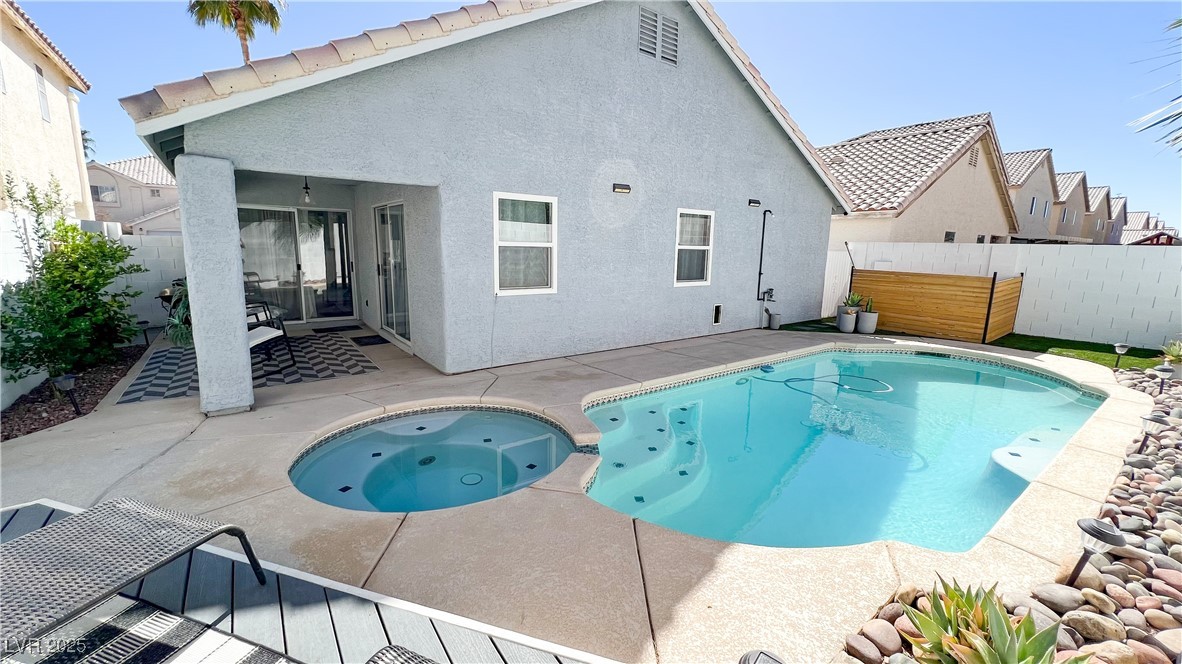 5929 Royal Castle Lane