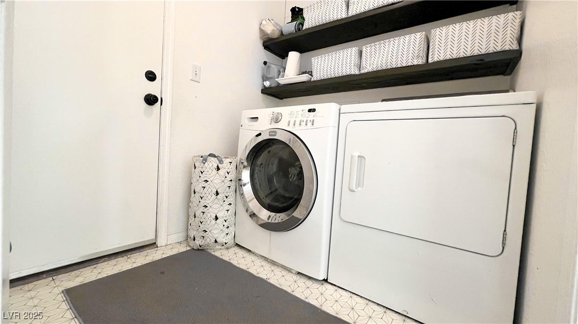 5929 Royal Castle Lane