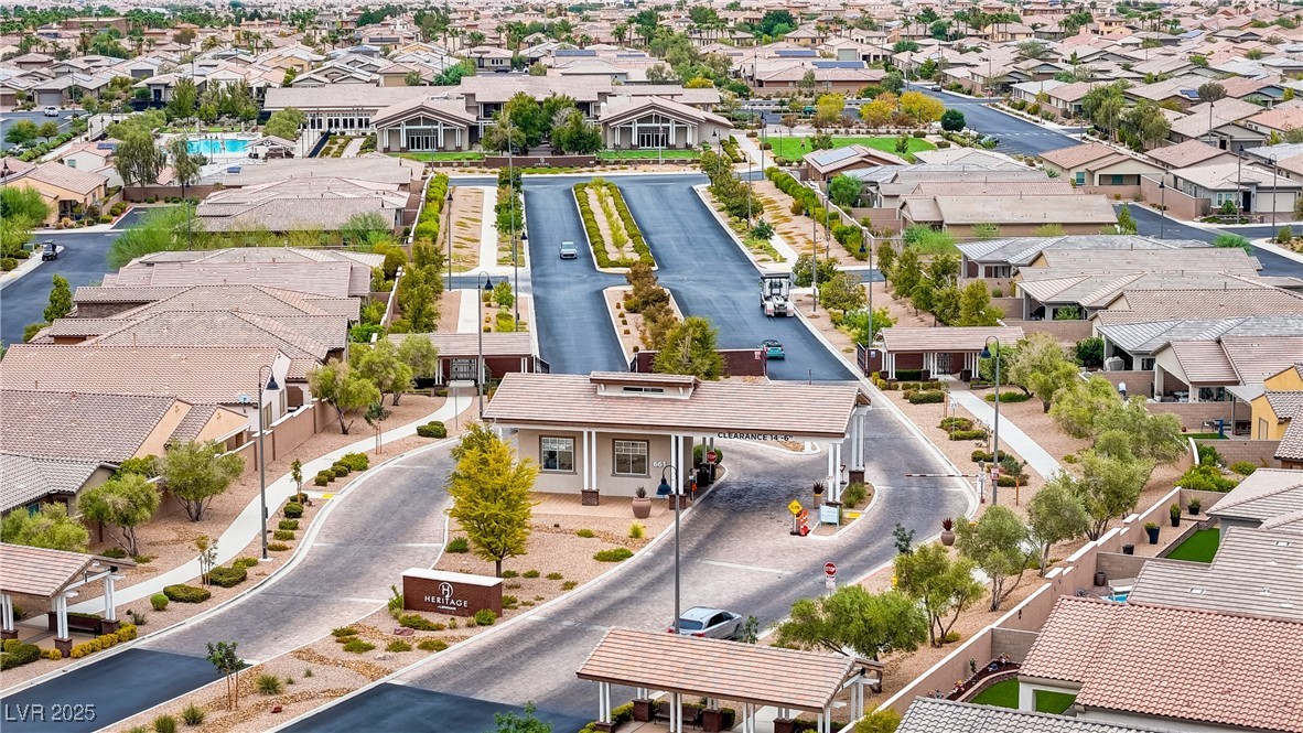 470 Arches Park Avenue