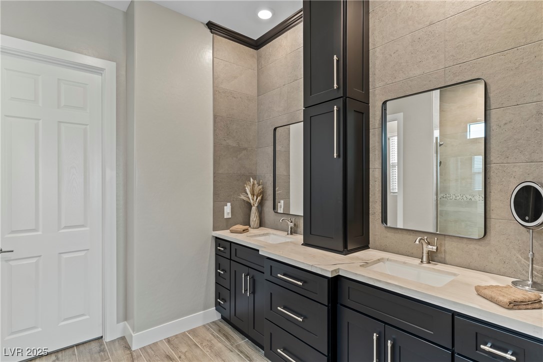 470 Arches Park Avenue